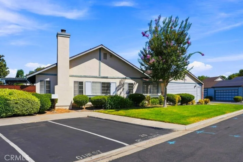 2412 Turnbridge Glen photo 4