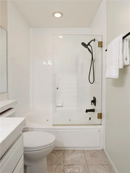 11044 Acama Street #302 photo 31