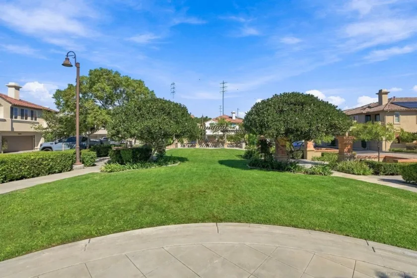 2072 Aviata Road #66 photo 18