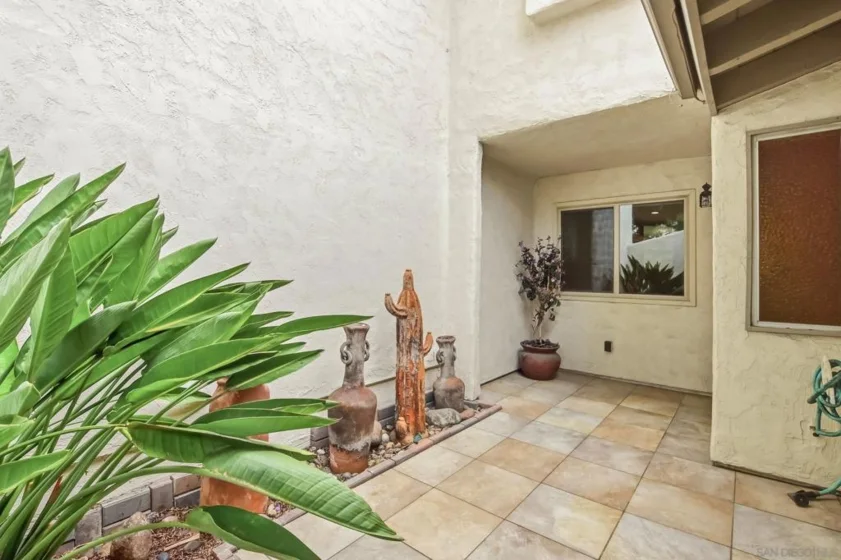 5244 Mount Alifan photo 13