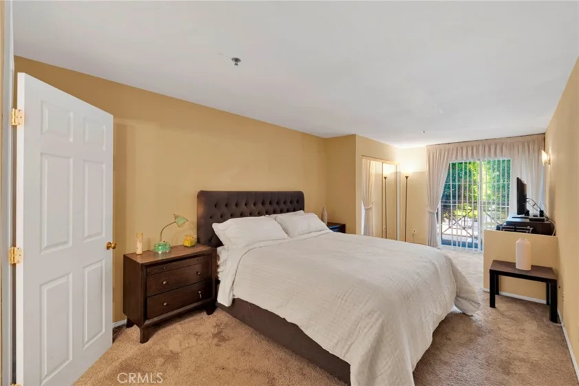 801 Pine Avenue #205 photo 23