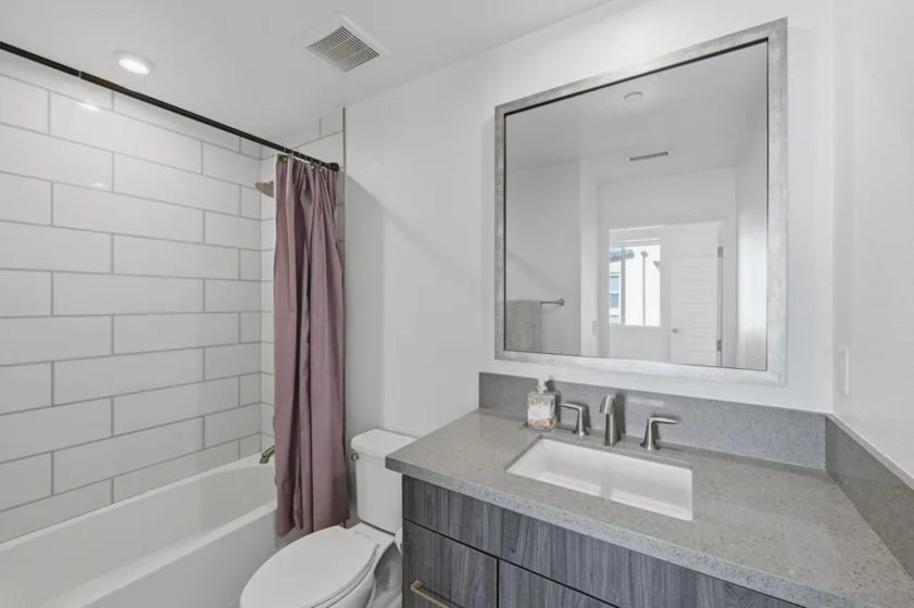 2806 Avella Circle photo 19