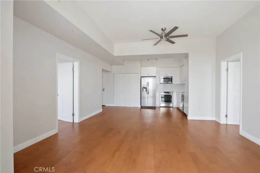 488 E Ocean Boulevard #1210 photo 8