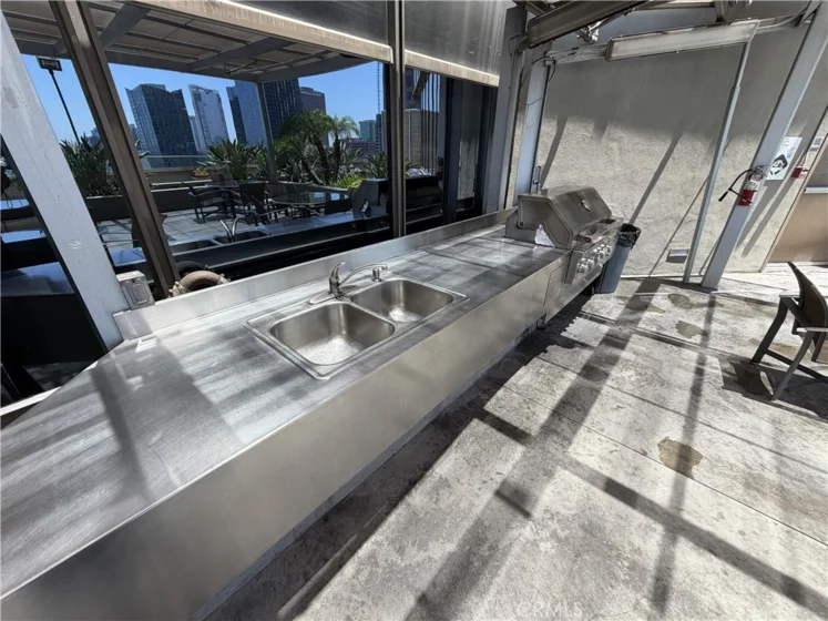1100 Wilshire #2901 photo 28