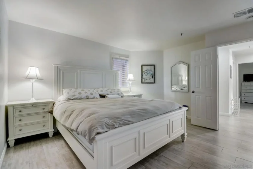 714 Seacoast Drive #104 photo 26