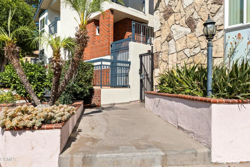 630 E Orange Grove Avenue #A photo 22