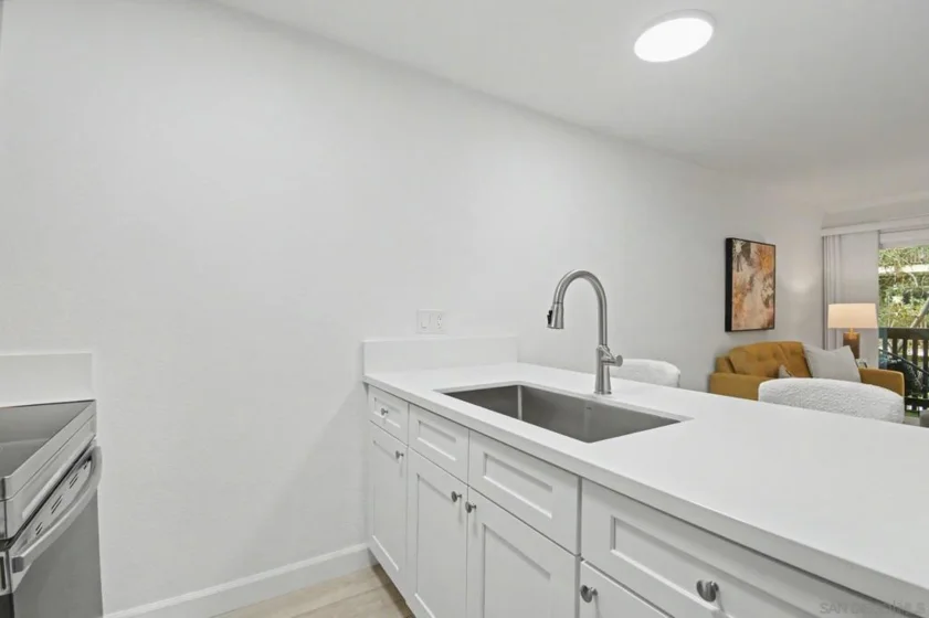 6202 Friars #301 photo 12