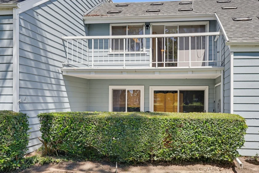 6028 Bixby Village Drive #96 photo 27