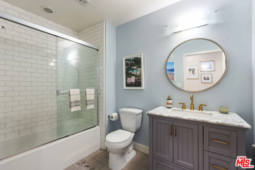 13337 Beach Avenue #106 photo 18