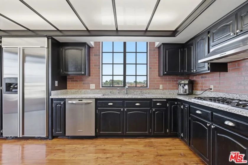 1457 Reeves Street #301 photo 30