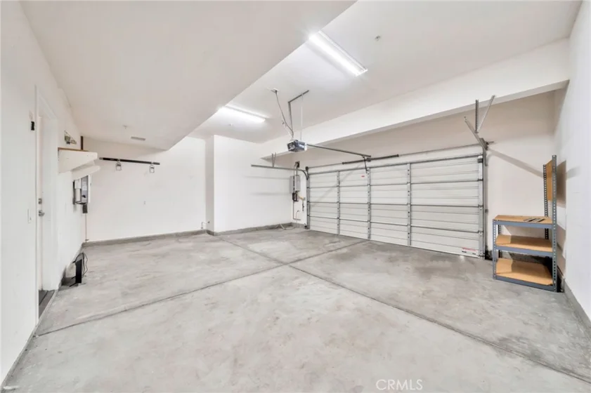 563 W Maple Avenue photo 33