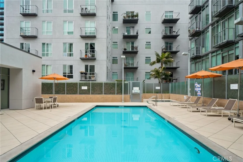 645 W 9th Street #424 photo 11