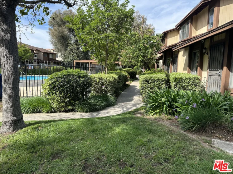 14715 Parthenia Street #18 photo 23