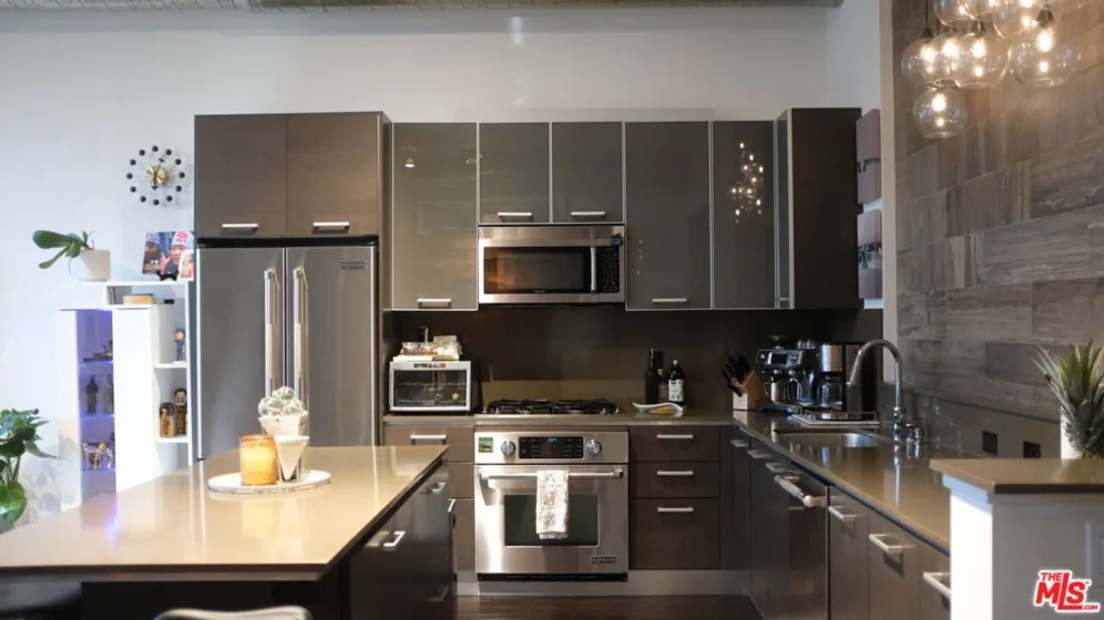 13320 Beach Avenue #102 photo 4