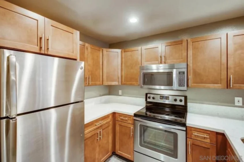 7535 Charmant #207 photo 14