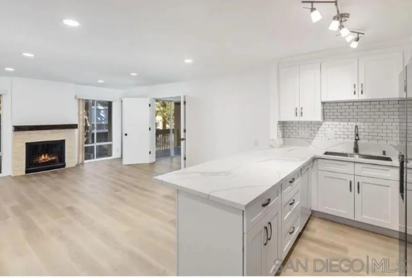 4600 Lamont Street #204 photo 1