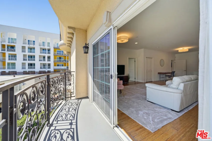 722 S Oxford Avenue #305 photo 21