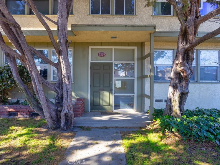 5329 Cahuenga Boulevard #D photo 1