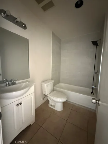 14805 N Chase Street #219 photo 14