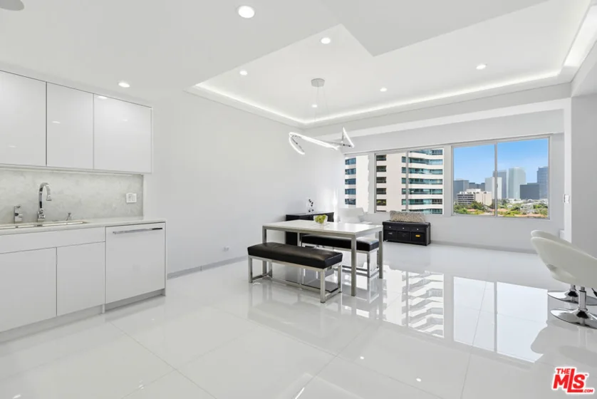 10501 Wilshire Boulevard #1007 photo 24