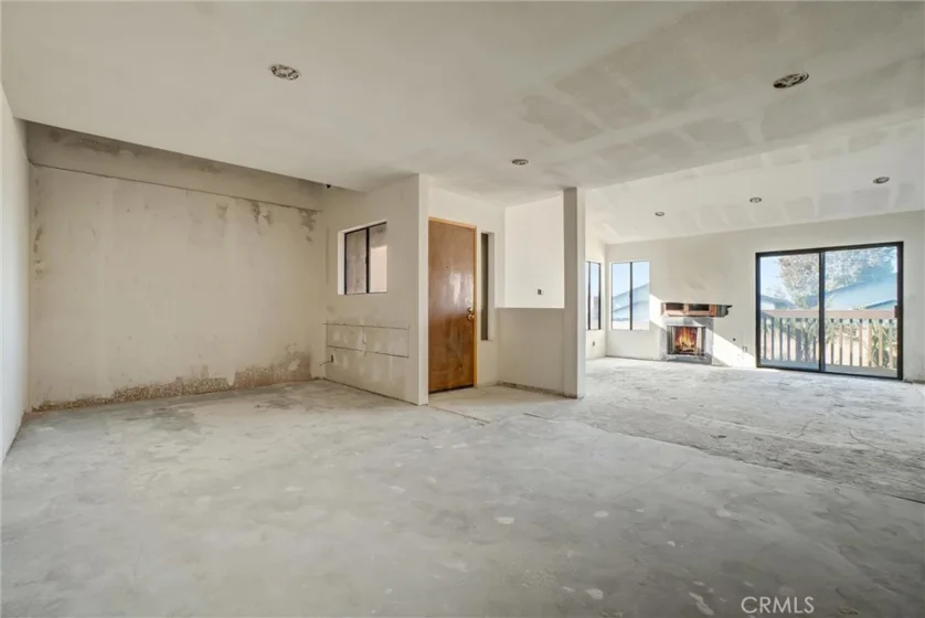 4791 Lago Drive #200 photo 6