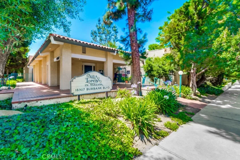 18307 Burbank Boulevard #228 photo 1