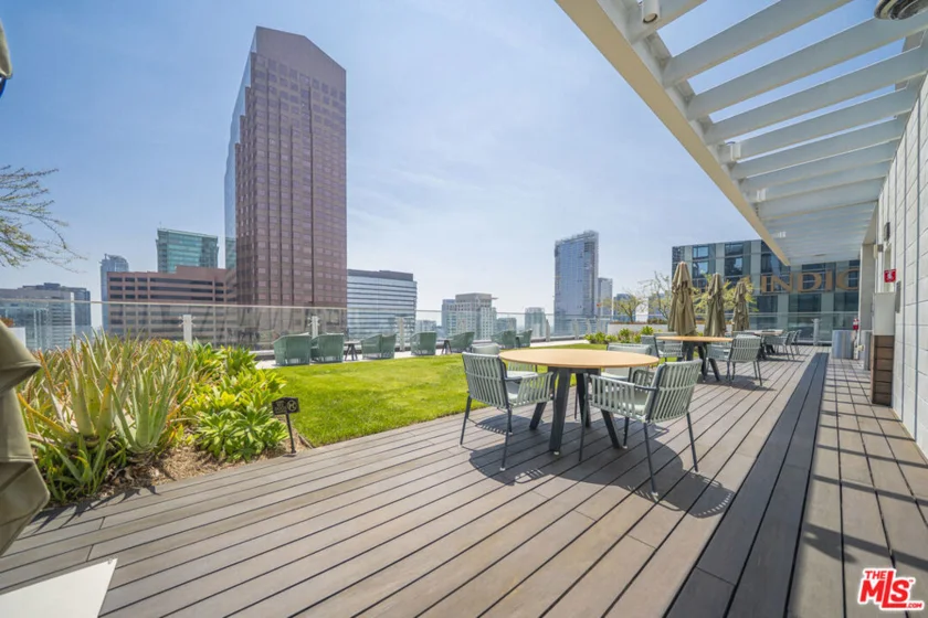 877 Francisco Street #1208 photo 26