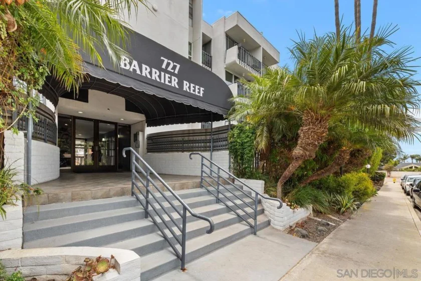 727 Sapphire Street #405 photo 2