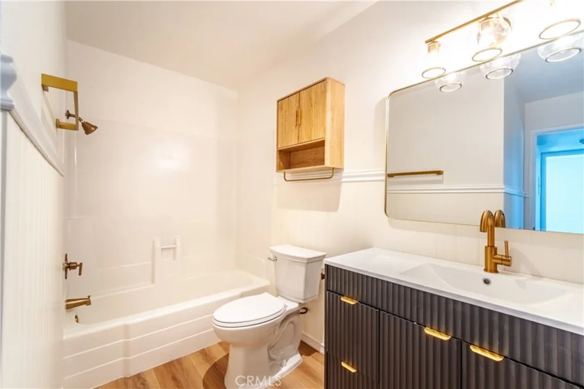 21951 Rimhurst Drive #202 photo 23