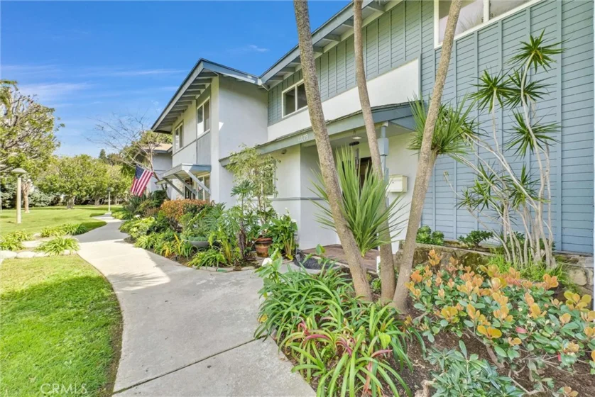 11079 Dudley Way photo 1