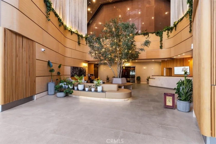 1100 Wilshire Boulevard #1812 photo 10