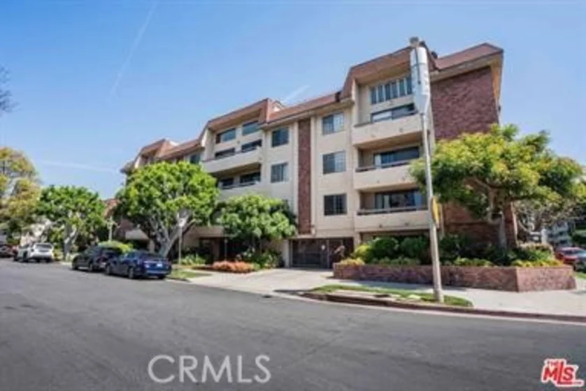 1432 Camden #301 photo 1