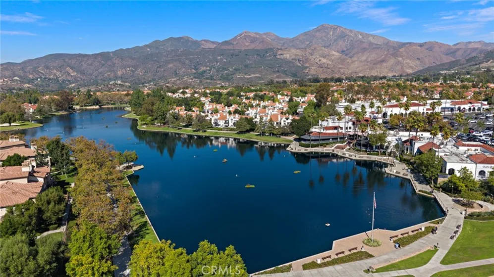 23 Via Honrado photo 30