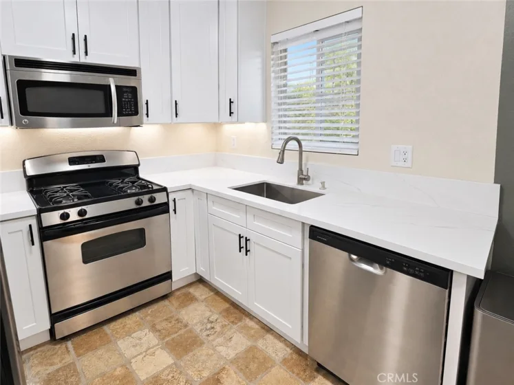 510 Calle Montecito #51 photo 23