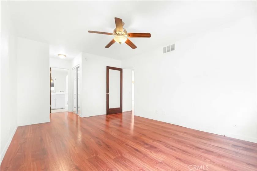532 N Rossmore #311 photo 4