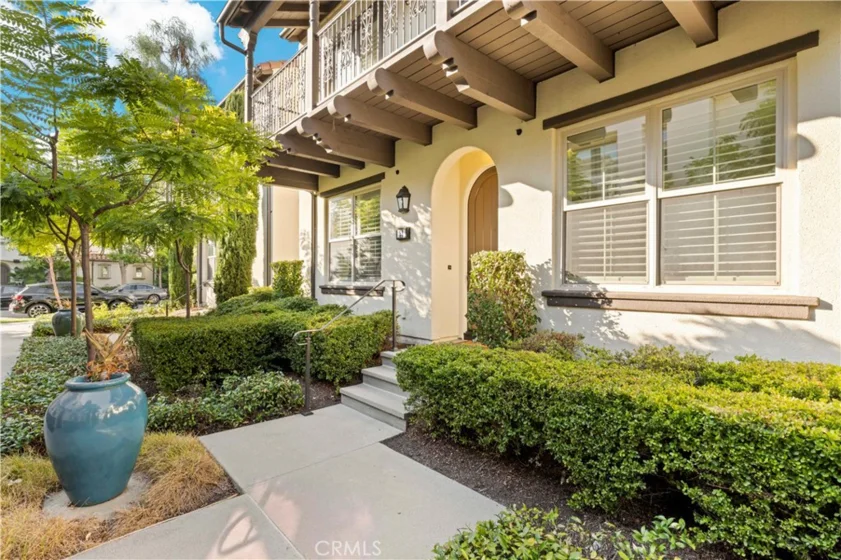 52 Emerald Clover Drive photo 1