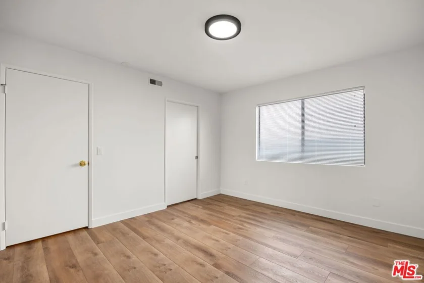4218 Whitsett Avenue #4 photo 37