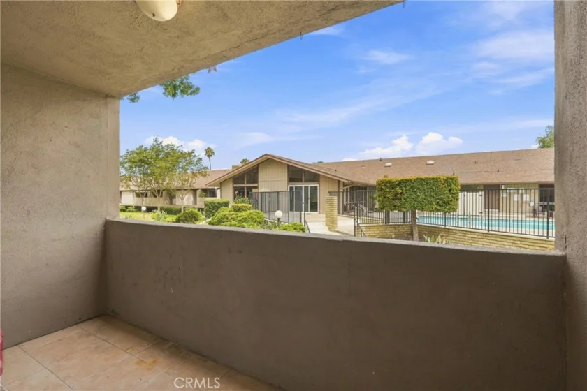 278 N Wilshire #108 photo 24