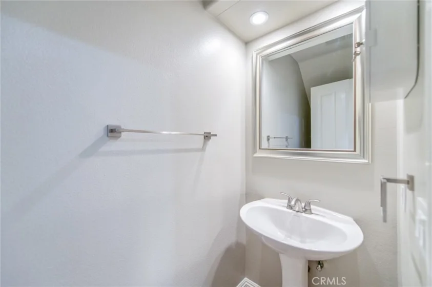 2645 Dunstan photo 21