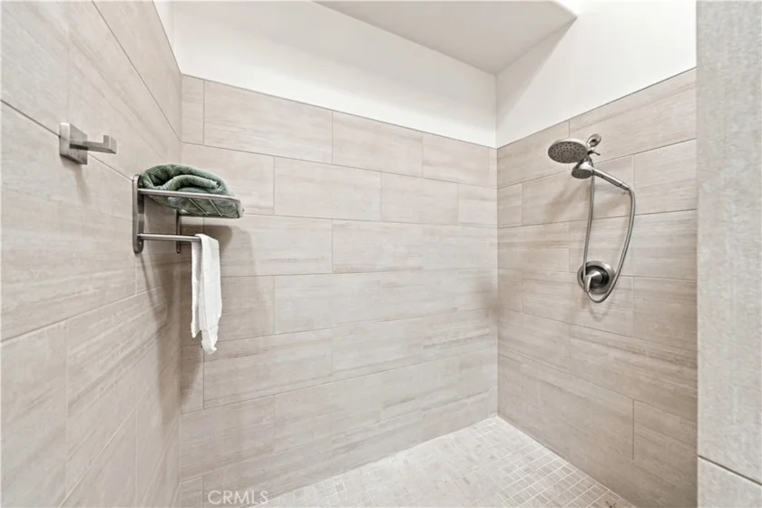 37775 Bear View Circle photo 17