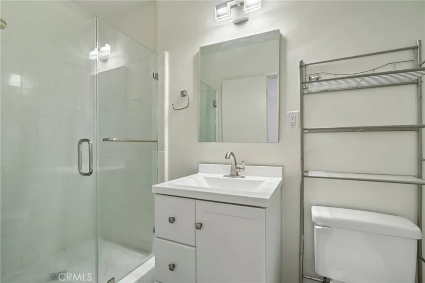 4358 Mammoth Avenue #14 photo 17