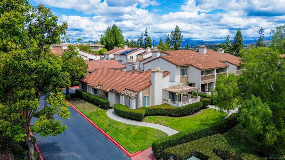11872 Bernardo Terrace Unit A photo 20