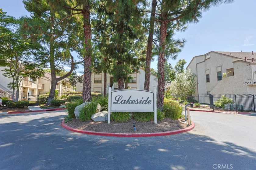 10571 S Lakeside Drive #178 photo 29
