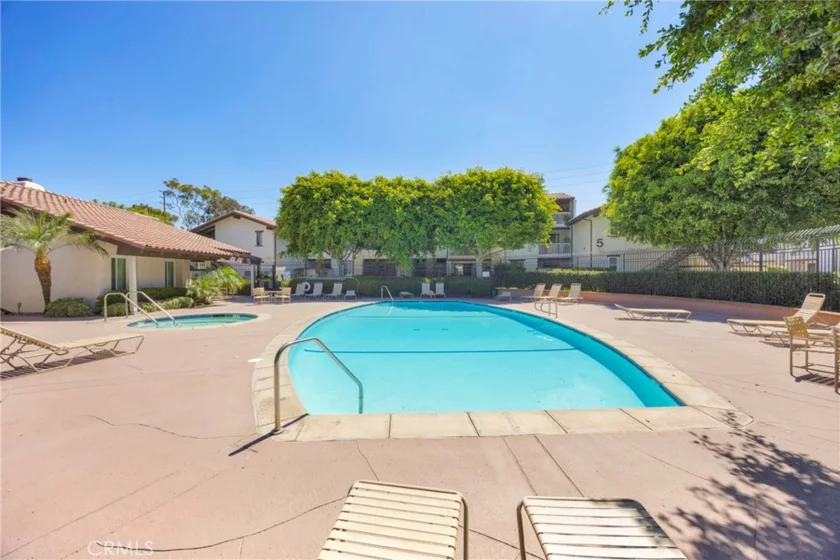 21372 Brookhurst photo 35