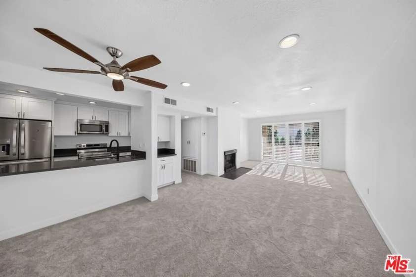 3481 Stancrest Drive #211 photo 6