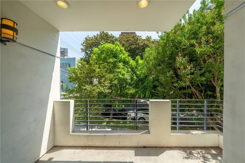 10911 Wellworth #1A photo 14