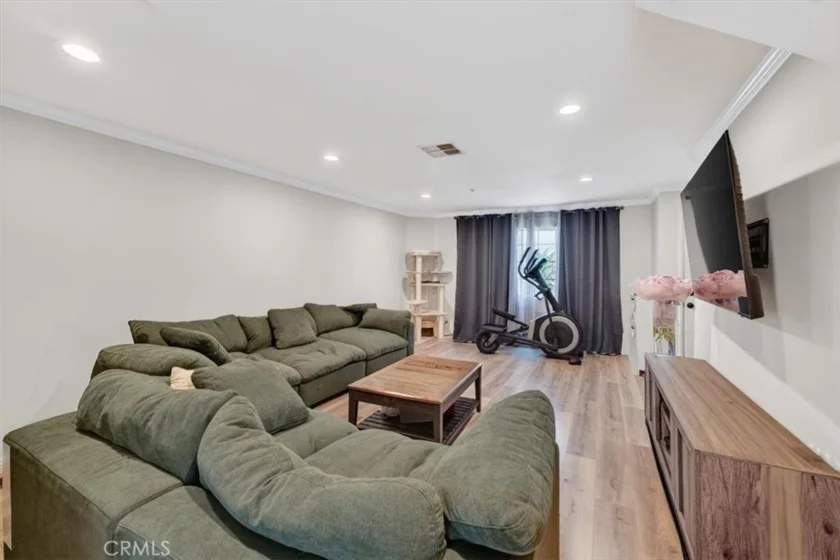 361 Salem Street #2 photo 6