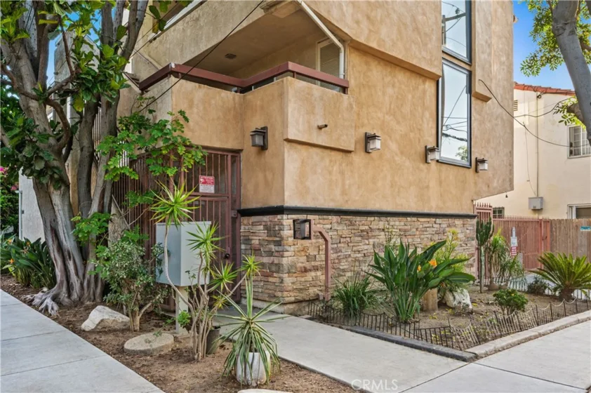 1418 E Florida Street #1 photo 27