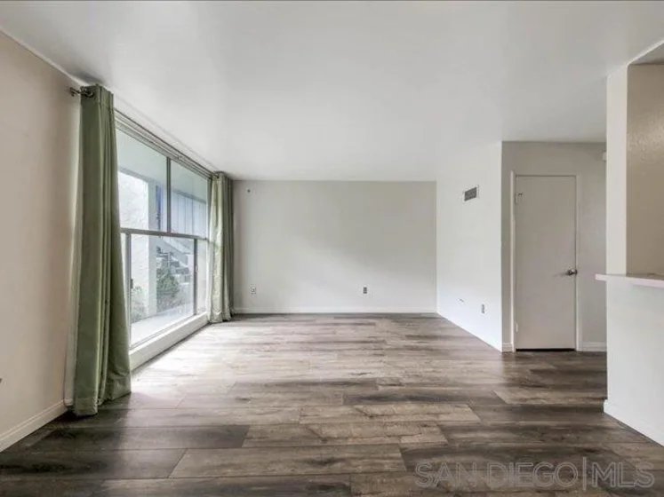 1124 Eureka Street #16 photo 21
