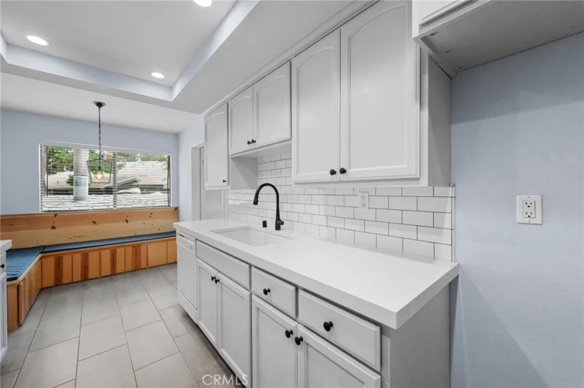 3663 Country Club Drive #E photo 12